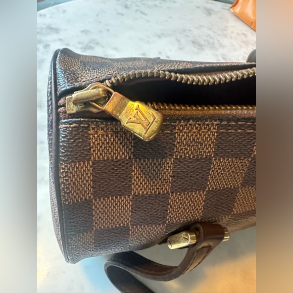 Vintage Pre-loved Louis Vuitton Papillon Damien 26